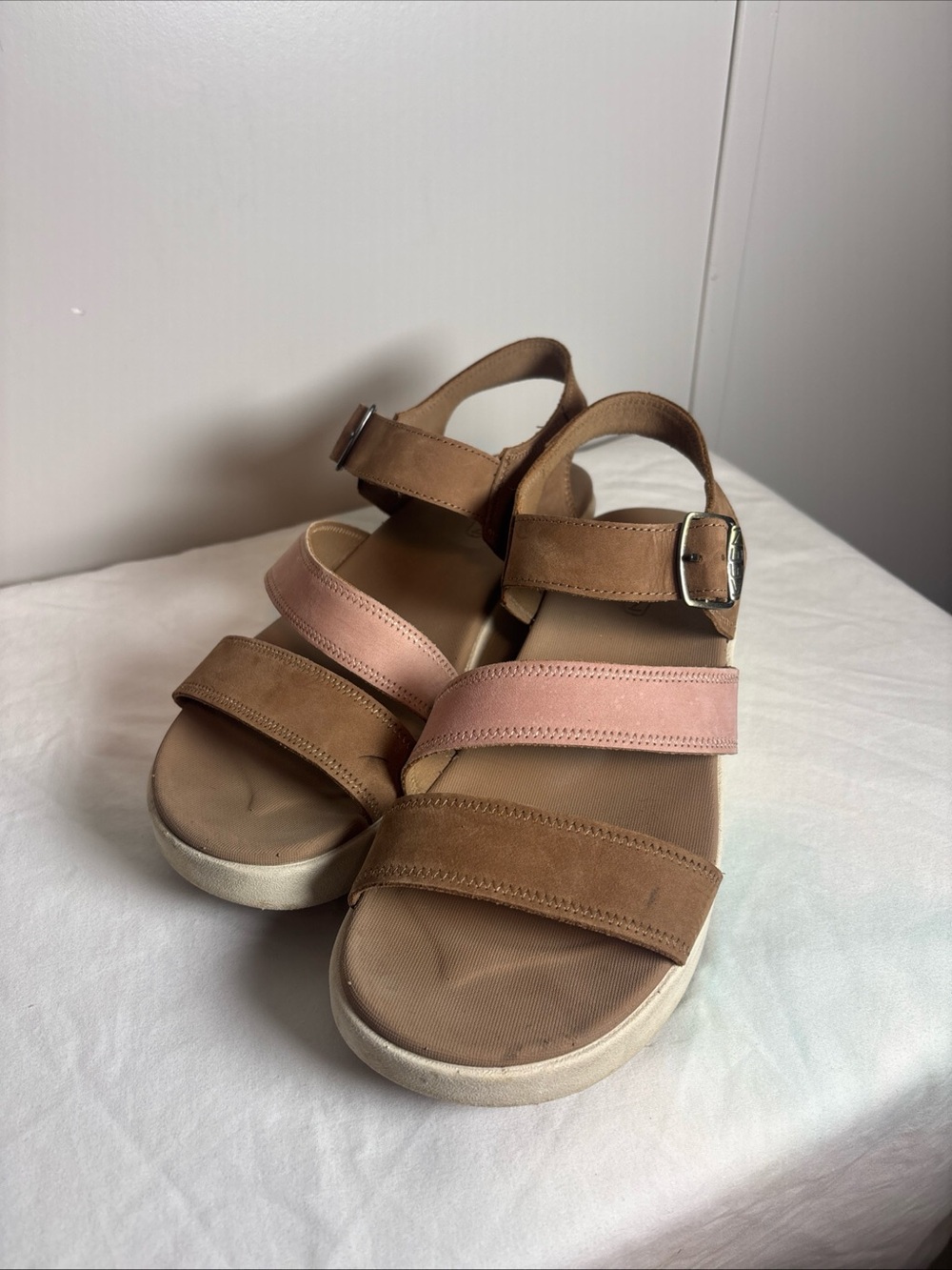 Keen Ellecity Backstrap Womens Size 9 Brown /Pink Walking Outdoor Sandals